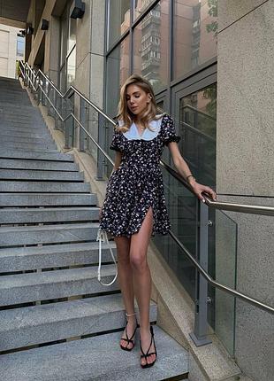 Жіноча літня сукня з комірцем в квітковий принт міні коротка з розміром на нозі