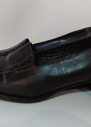 Кожаные женские туфли итальялия