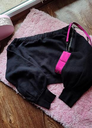 Кроп толстовка на резинці на плечах missguided, розмір xl або oversize