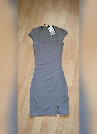 Продам новое платье фирма h&m размер xs