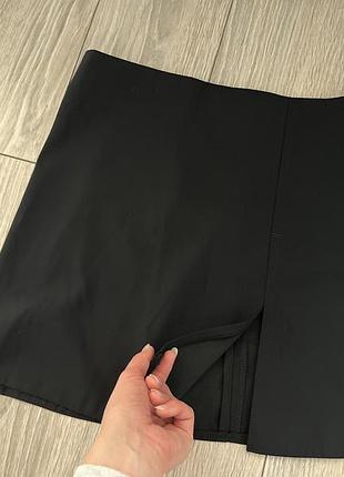 Спідниця міні чорна