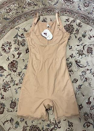 Білизна коригуюча-силуетний комбез-шорти