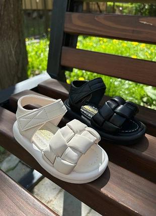 Босоніжки дитячі 5