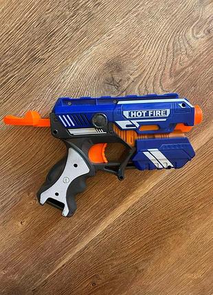 Бластер нерф hot fire пістолет