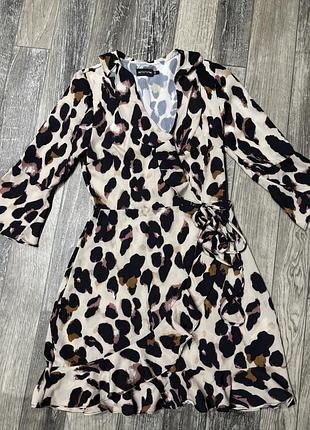 Сукня жіноча