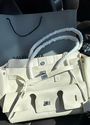 Сумка шкіряна balenciag bel air