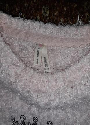 Нежно-розовый свитер травка с кошечкой в короне, украшеной пайетками3 фото