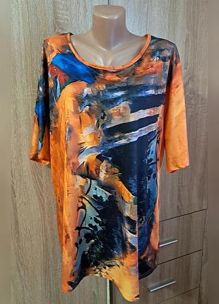 Красивая женская футболка большого размера xl