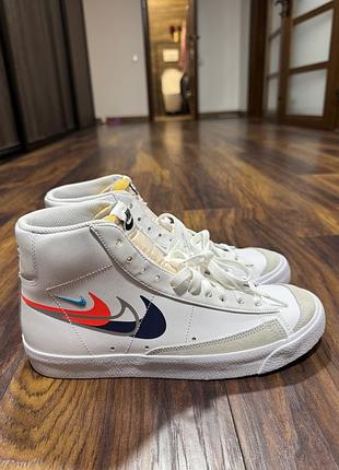 Кросівки nike. нові .