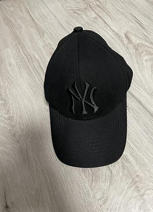 Кепка унісекс