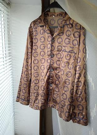 Піжамна сорочка в стилі gucci