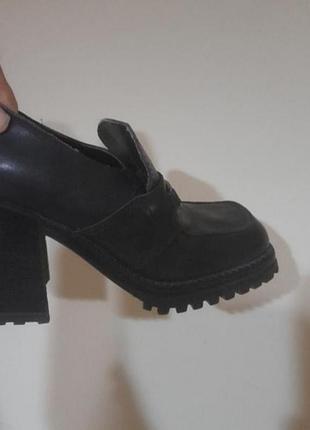 Туфли винтаж.р 37/38. нат шквра.. без сутяжных нюансов.