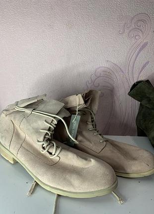Черевики жіночі