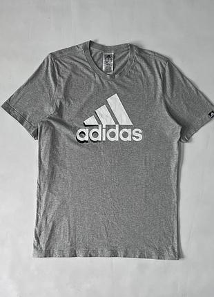 Сіра футболка адідас adidas big white logo, розмір m, оригінал