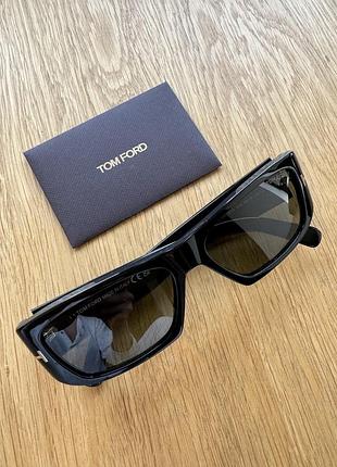 Сонячні окуляри unisex tom ford