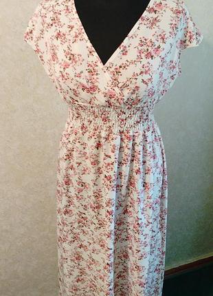 Платье макси легкое