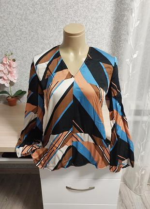Женская блуза из вискозы massimo dutti.