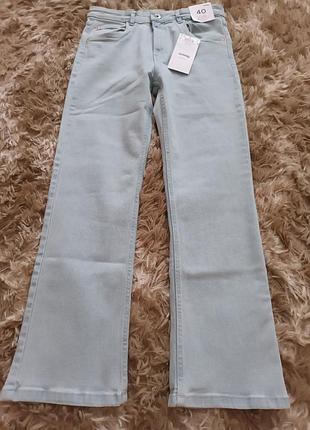 Новые женские джинсы голубого цвета