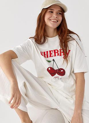 Бавовняна футболка з принтом вишні