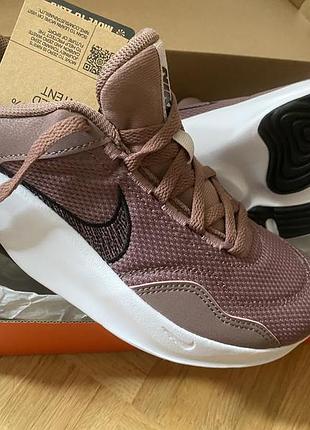 Оригинальные кроссовки nike