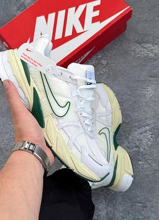 Чоловічі кросівки nike v2k runtek