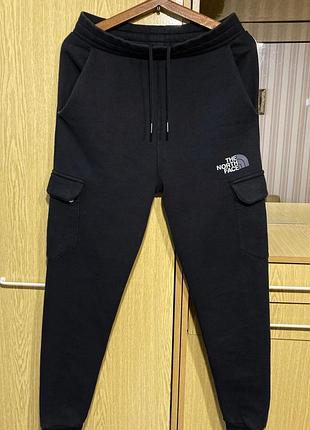 Спортивні трикотажні штани карго,джогери на флісі the north face.оригінал.