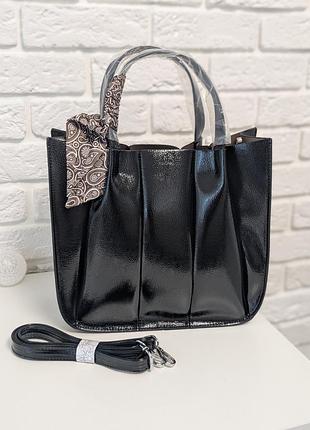 Шикарная женская блестящая сумка черная