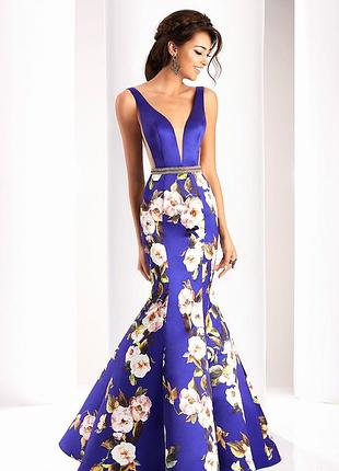 Сукня на випускний