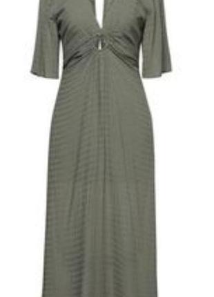 Платье длинное оригинальное р.48-50 пог 52 см