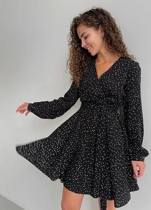 Сукня на запах