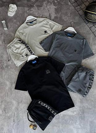 Комплект на лето ( футболка + шорты) adidas