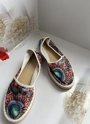 Еспадрильї tamaris, стан ідеальний, майже нові