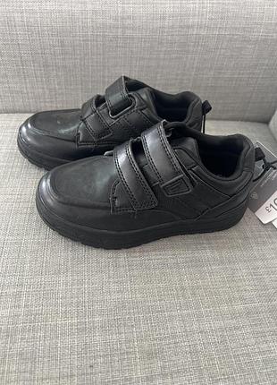 Туфлі-кросівки