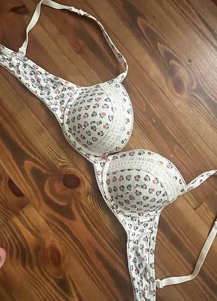 Невероятно красивый удобный бюстгальтер esprit