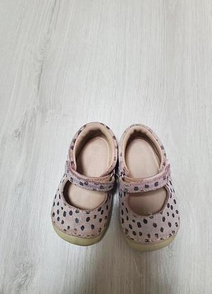 Гарні брендові замшеві туфельки