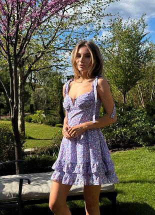 Шифоновое платье с имитацией чашки и драпировкой на груди