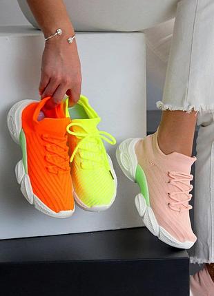 Кроссовки текстильные