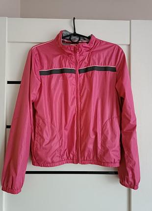 Ветровка розовая