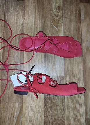 Новые женские босоножки violeta р.39