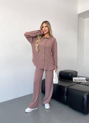 Класичний легкий креповий костюм жіночий комплект сорочка і штани вільного крою жатка однотонний