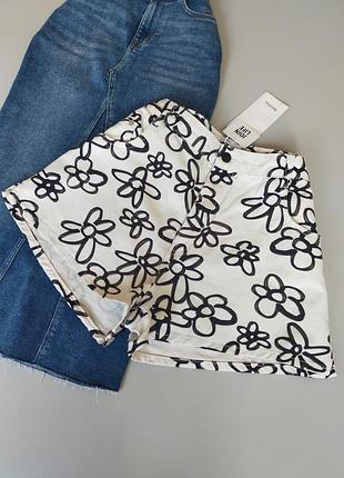 Bershka мом шорти