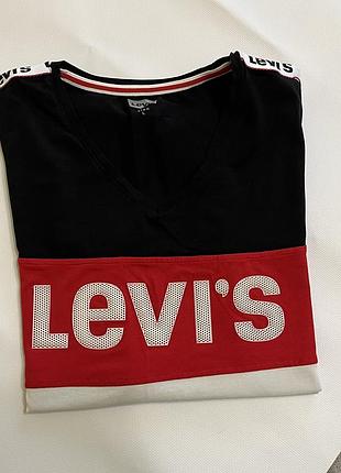 Брендовая футболка от levi’s