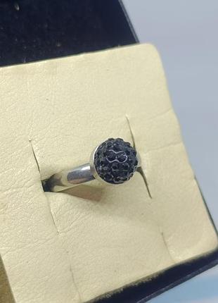 Кольцо малинка с камнями. 6