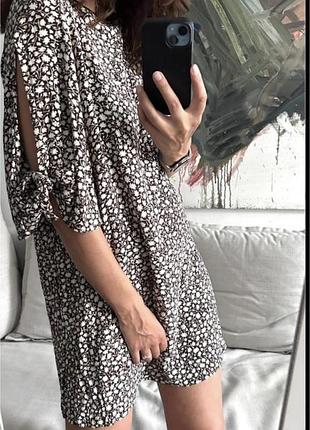 Ніжна сукня h&m