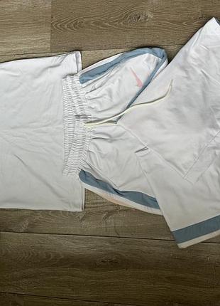 Літній костюм