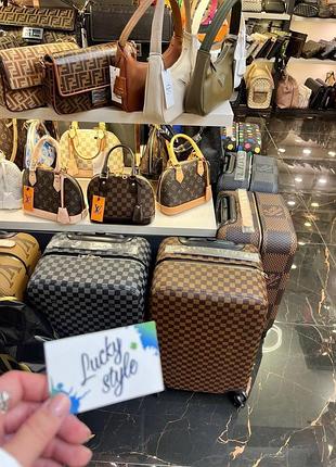 Чемодан louis vuitton (lv)\другие бренды натуральная кожа под заказ