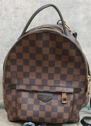 Женский рюкзак в наличии