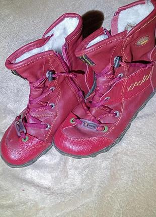 Ботинки ортопедические,новые, кожаные (26*9см)