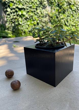 Кашпо для цветов