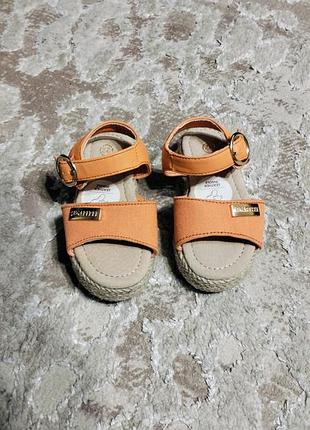 Босоножки для девочки 3